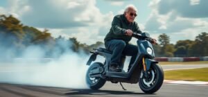 découvrez l'incroyable parcours d'un octogénaire qui a transformé sa passion pour la rue en une maîtrise impressionnante du drift sur scooter électrique.